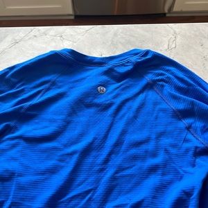 Lululemon long sleeve swiftly tech
